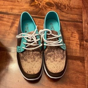 Size 10 Crazy Train cow print shoes. Never worn